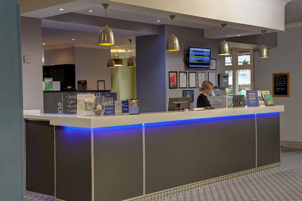 Crewe Arms Hotel 외부 사진