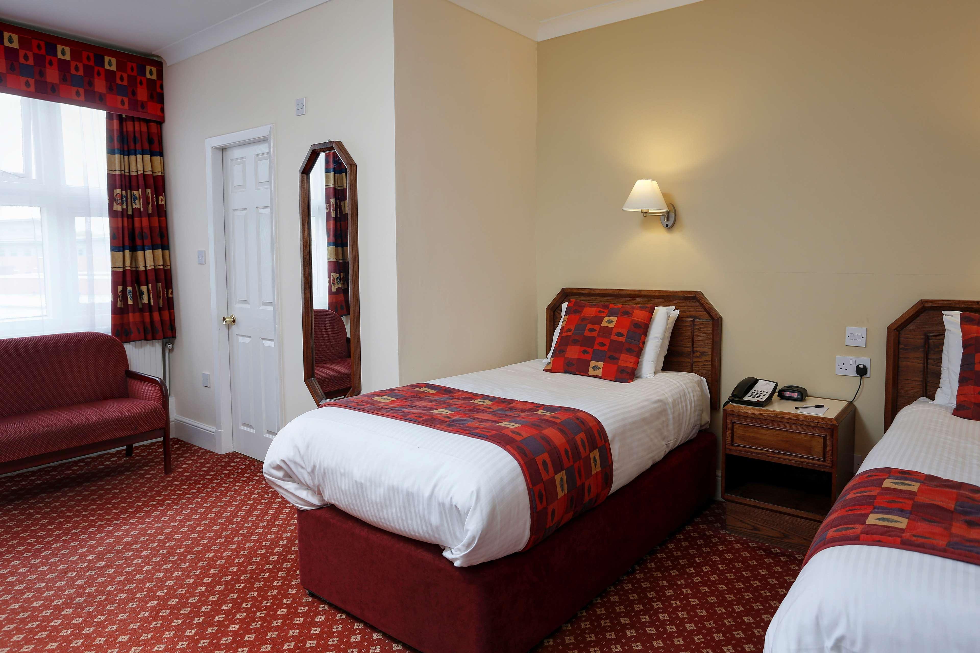 Crewe Arms Hotel 외부 사진