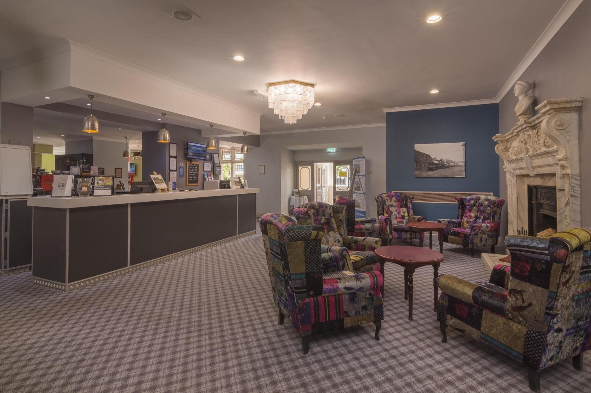 Crewe Arms Hotel 외부 사진