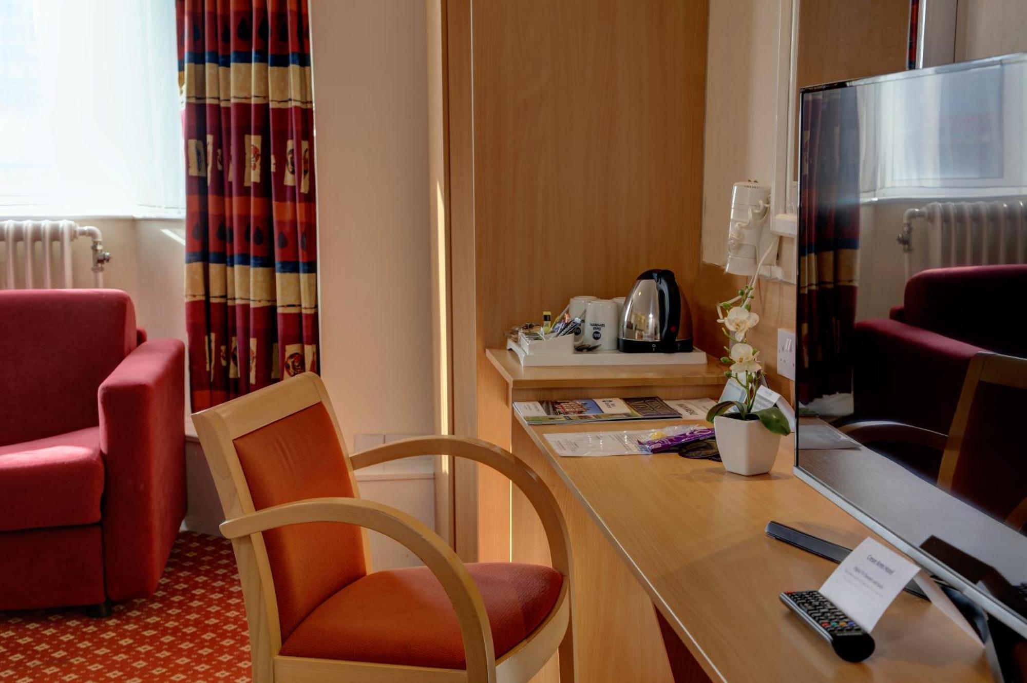 Crewe Arms Hotel 외부 사진
