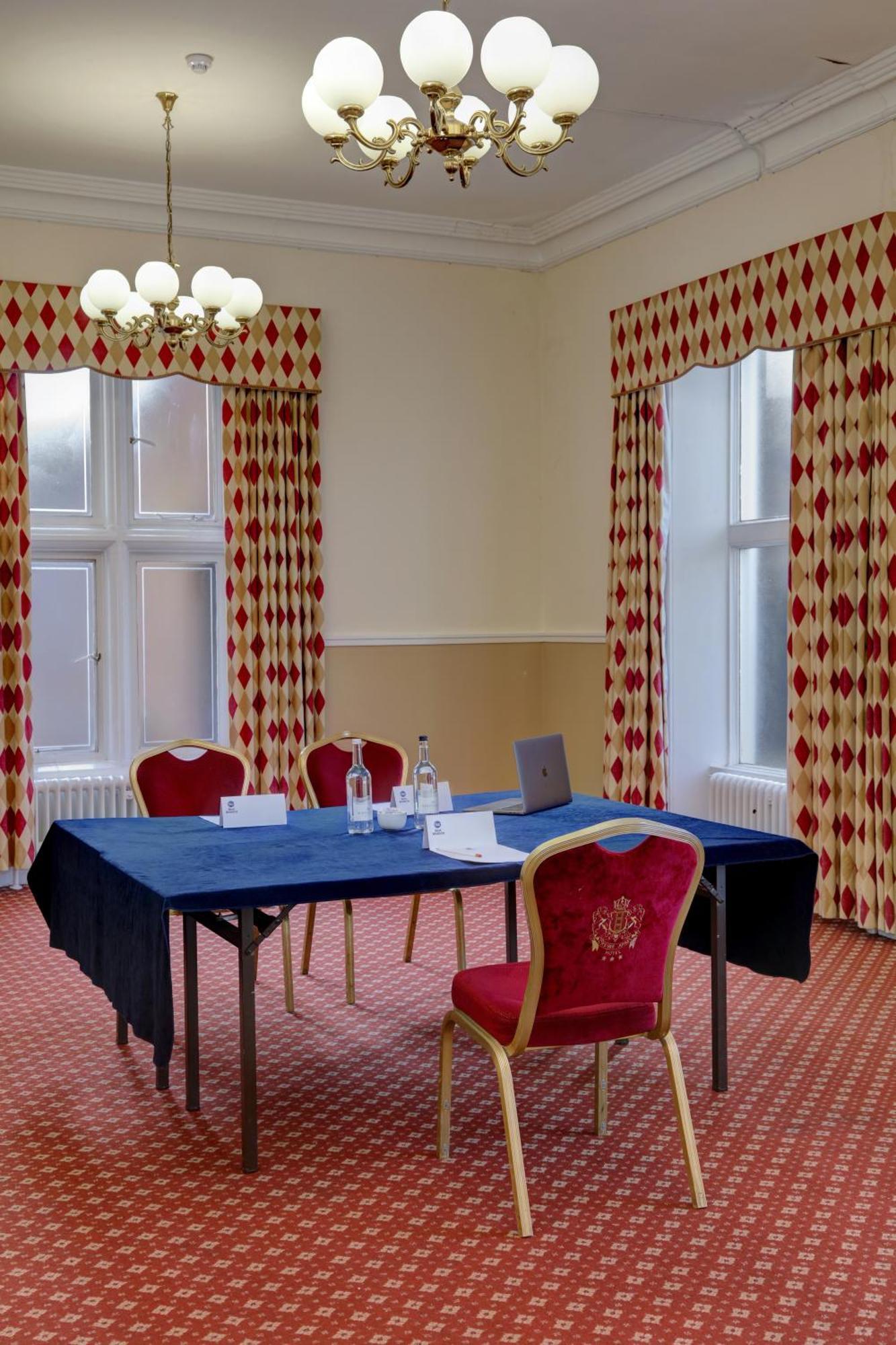 Crewe Arms Hotel 외부 사진